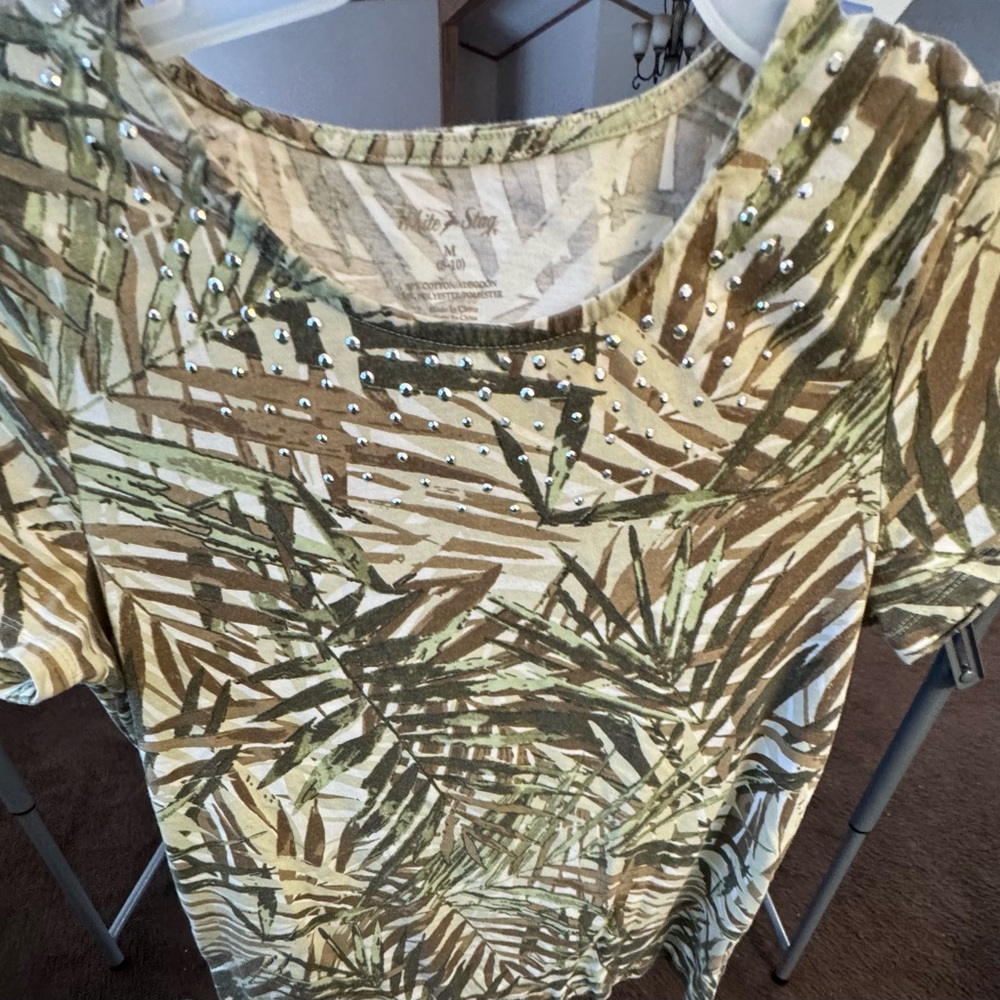 White Stag Green and Brown Palm Print Studded Tee